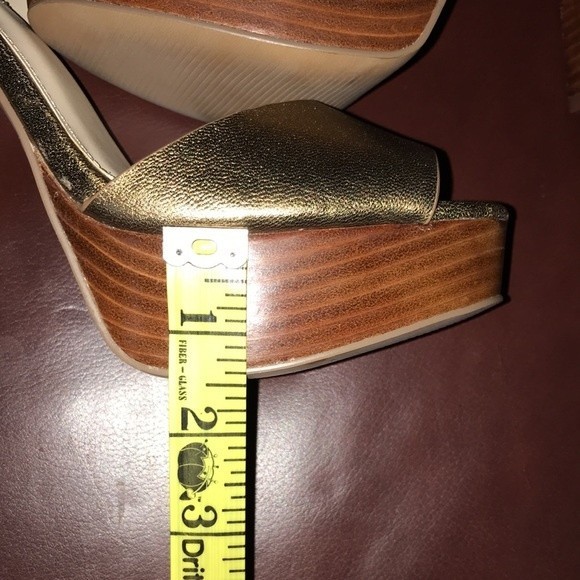 Steve Madden Platform Heels NWOT - Picture 6 of 8